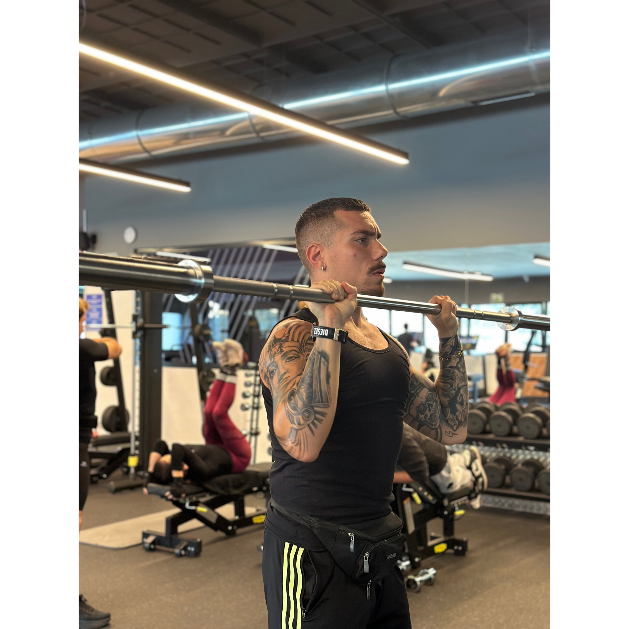 {"tiktok_developers_3p_anchor_params":"{"source_type":"vicut","picture_template_id":"","client_key":"aw889s25wozf8s7e","capability_name":"retouch_edit_tool"}","exportType":"image_export","source_type":"vicut","editType":"image_edit","data":{},"pictureId":"608AD56F-4240-43AE-BABA-3381B2073546"}